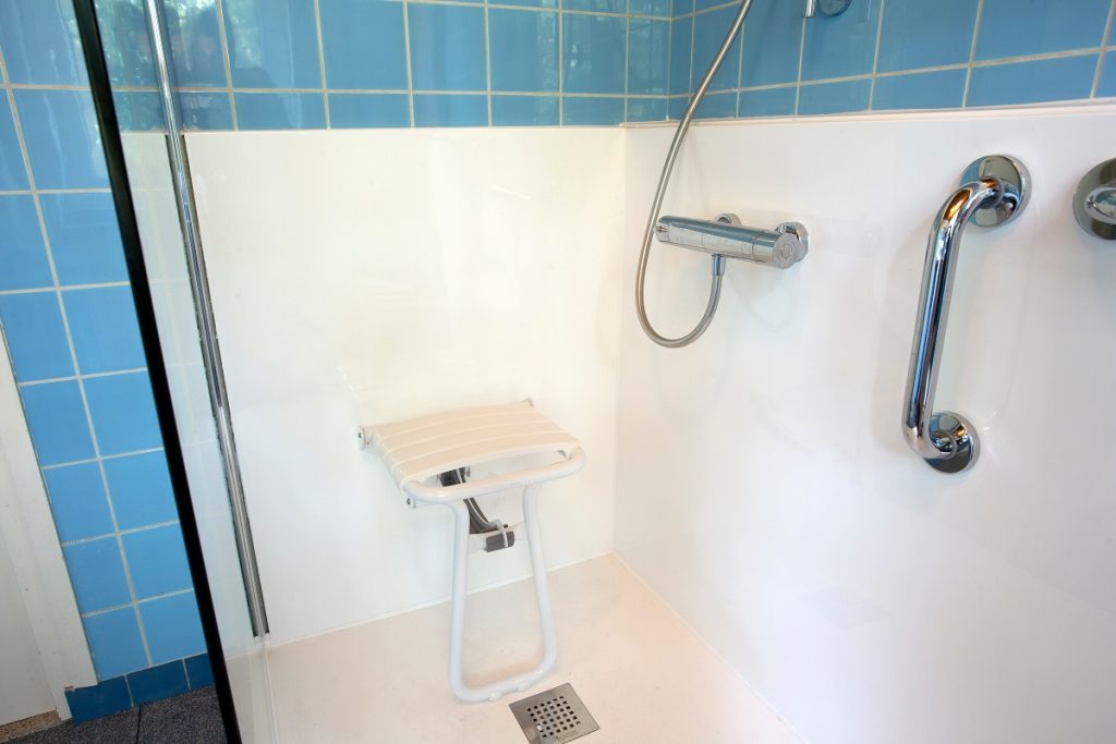Accessable shower
